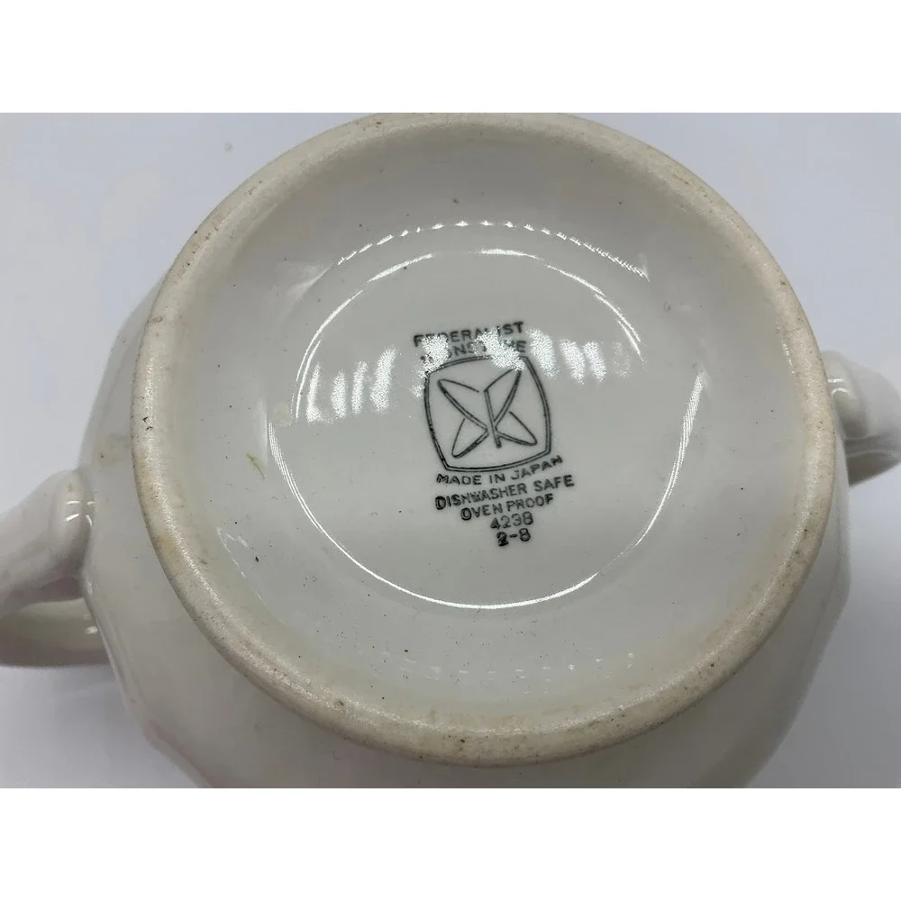 Vintage Sugar Bowl‎ Unisex OS White Scalloped Ceramic Lidded Tea Service